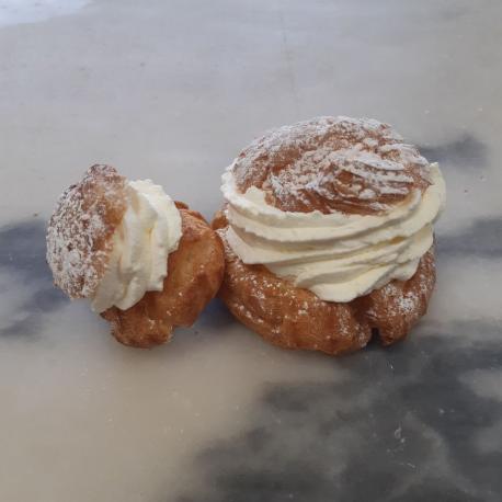 Choux chantilly