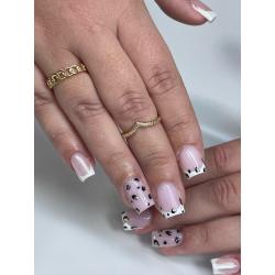 Pose de gel sur ongles naturels ou remplissage